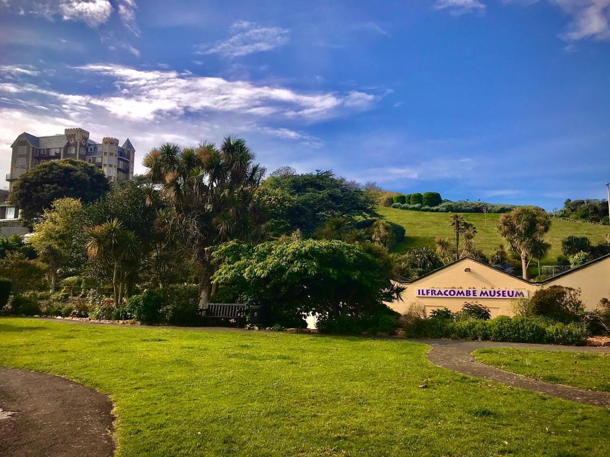 Palm Court B&B Ilfracombe Exterior foto